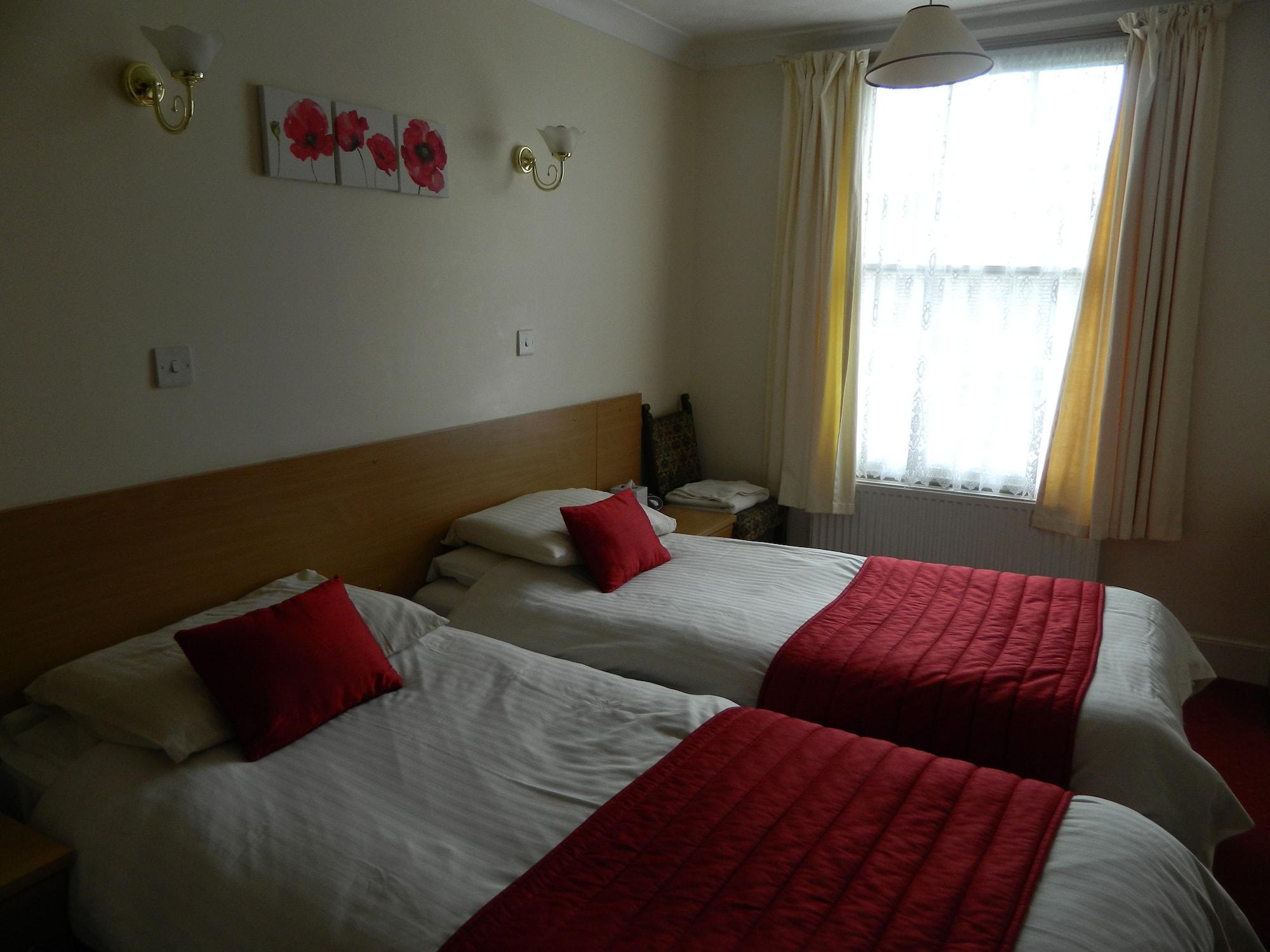 The Cedars Hotel Stowmarket Extérieur photo