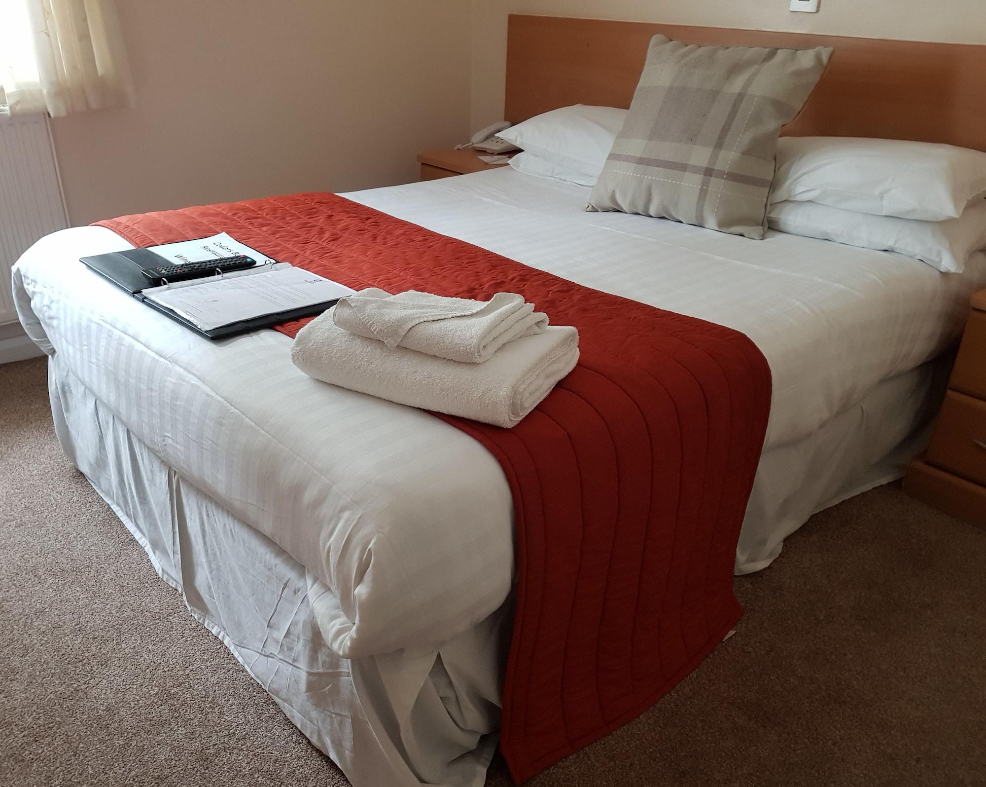 The Cedars Hotel Stowmarket Extérieur photo