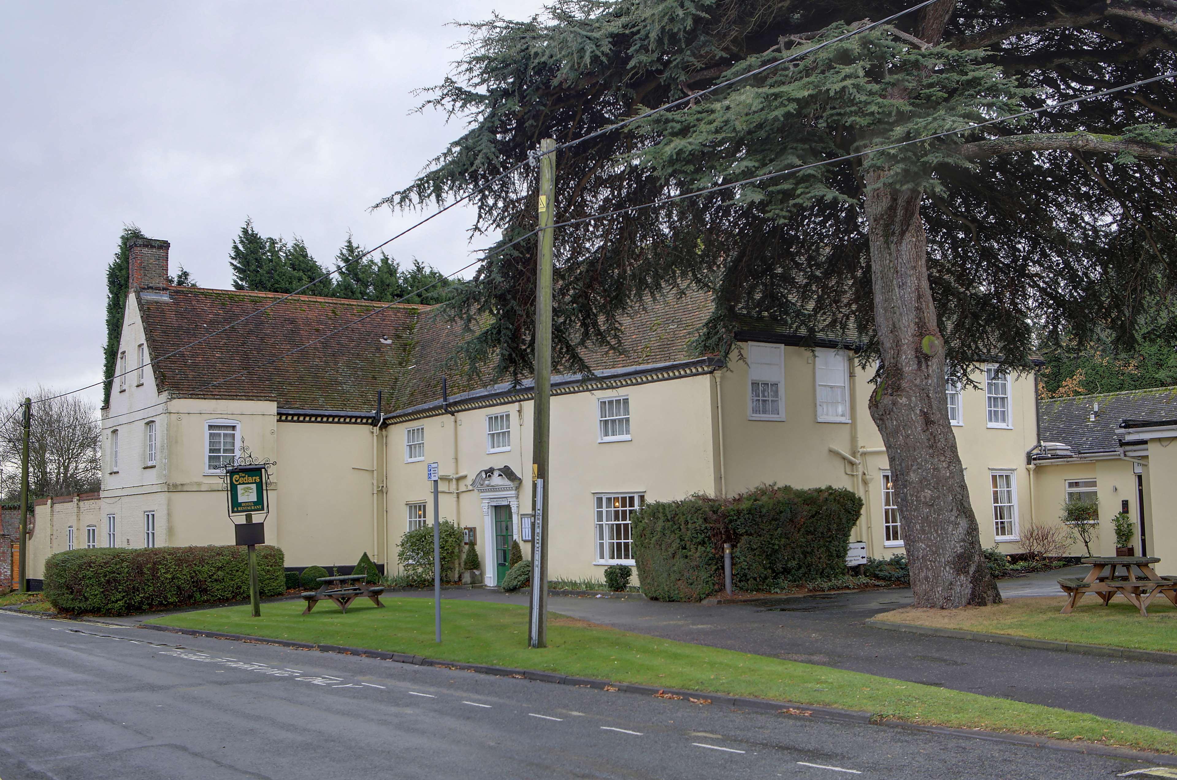 The Cedars Hotel Stowmarket Extérieur photo