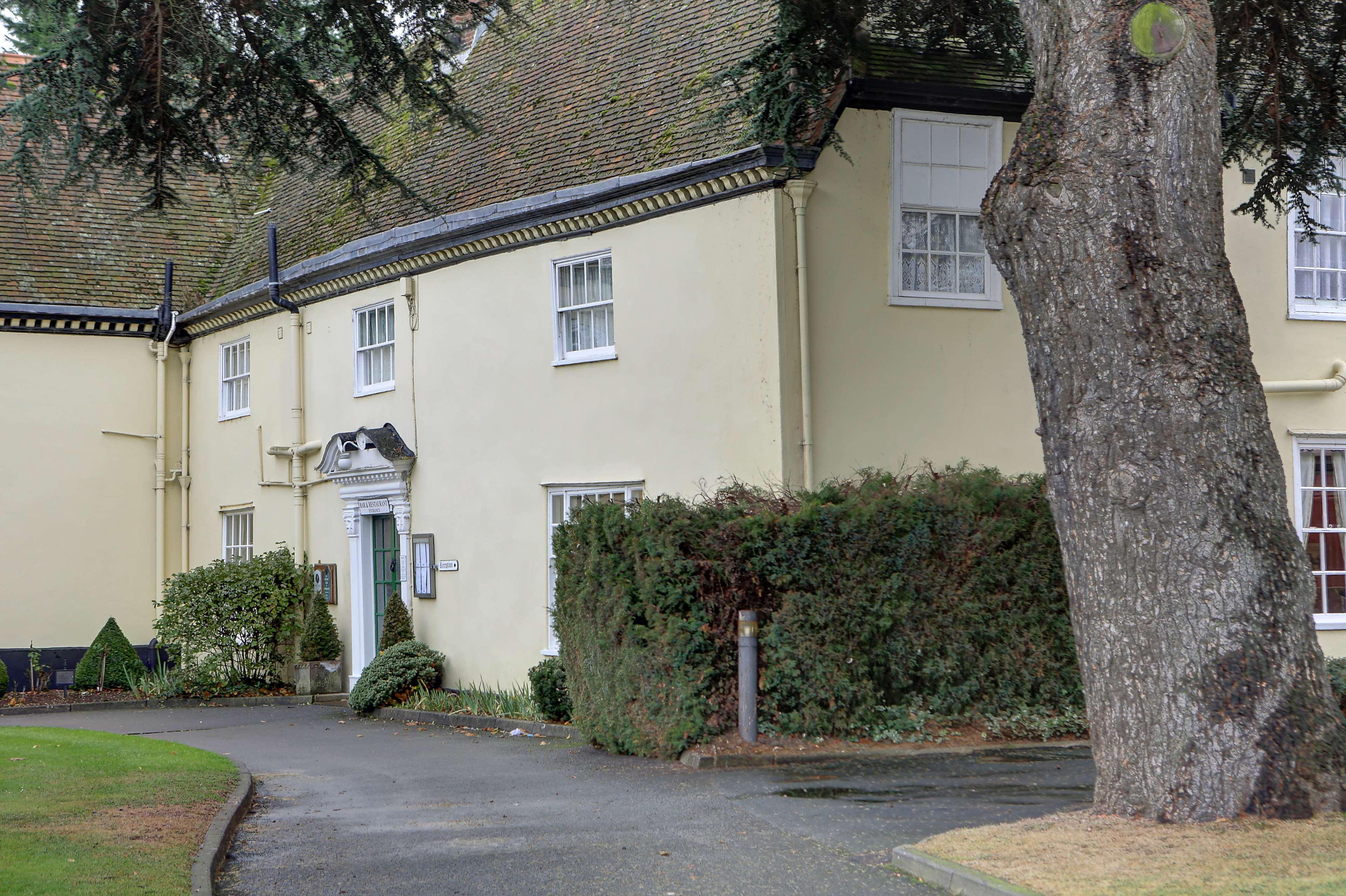 The Cedars Hotel Stowmarket Extérieur photo
