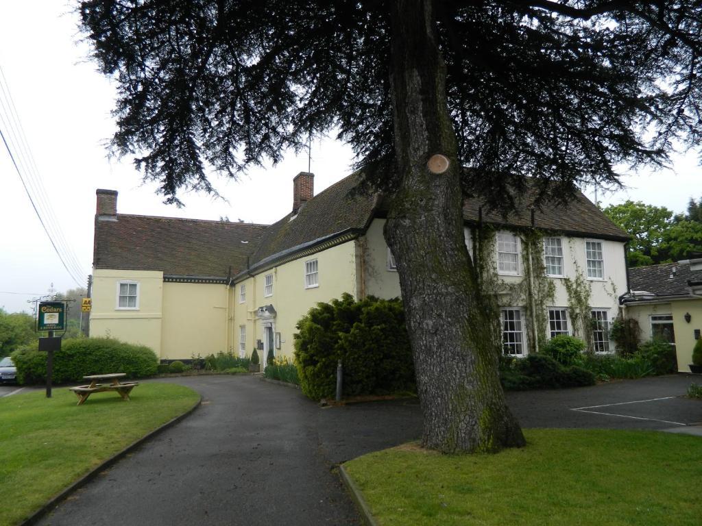 The Cedars Hotel Stowmarket Extérieur photo